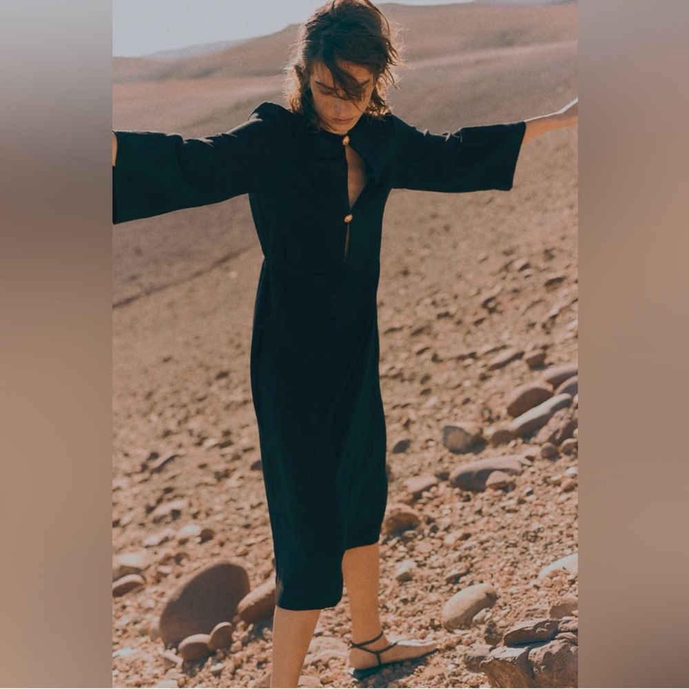 NWT H&M LONG-SLEEVED MIDI DRESS